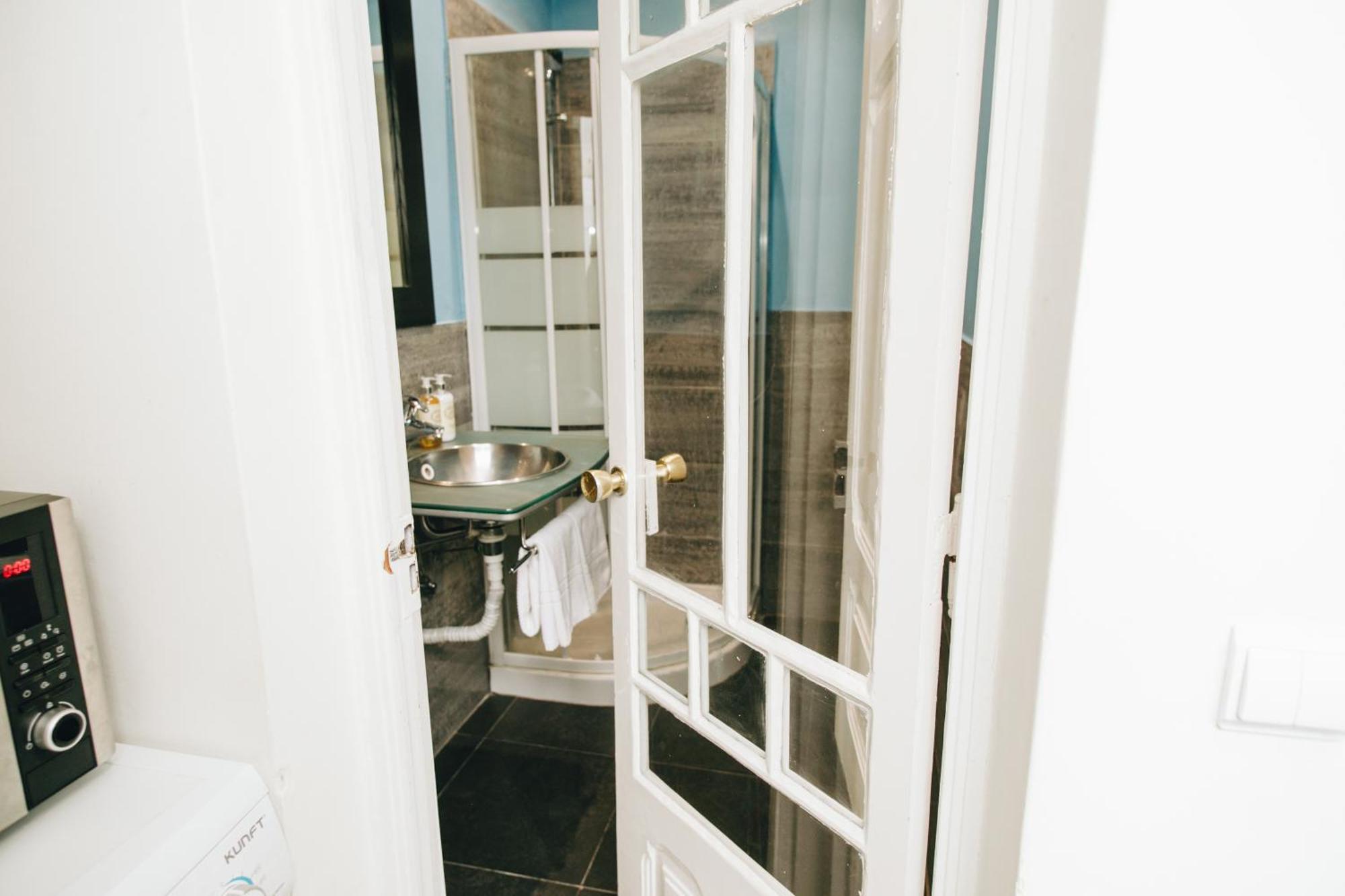 Cosy Near Feira Da Ladra Apartment Lissabon