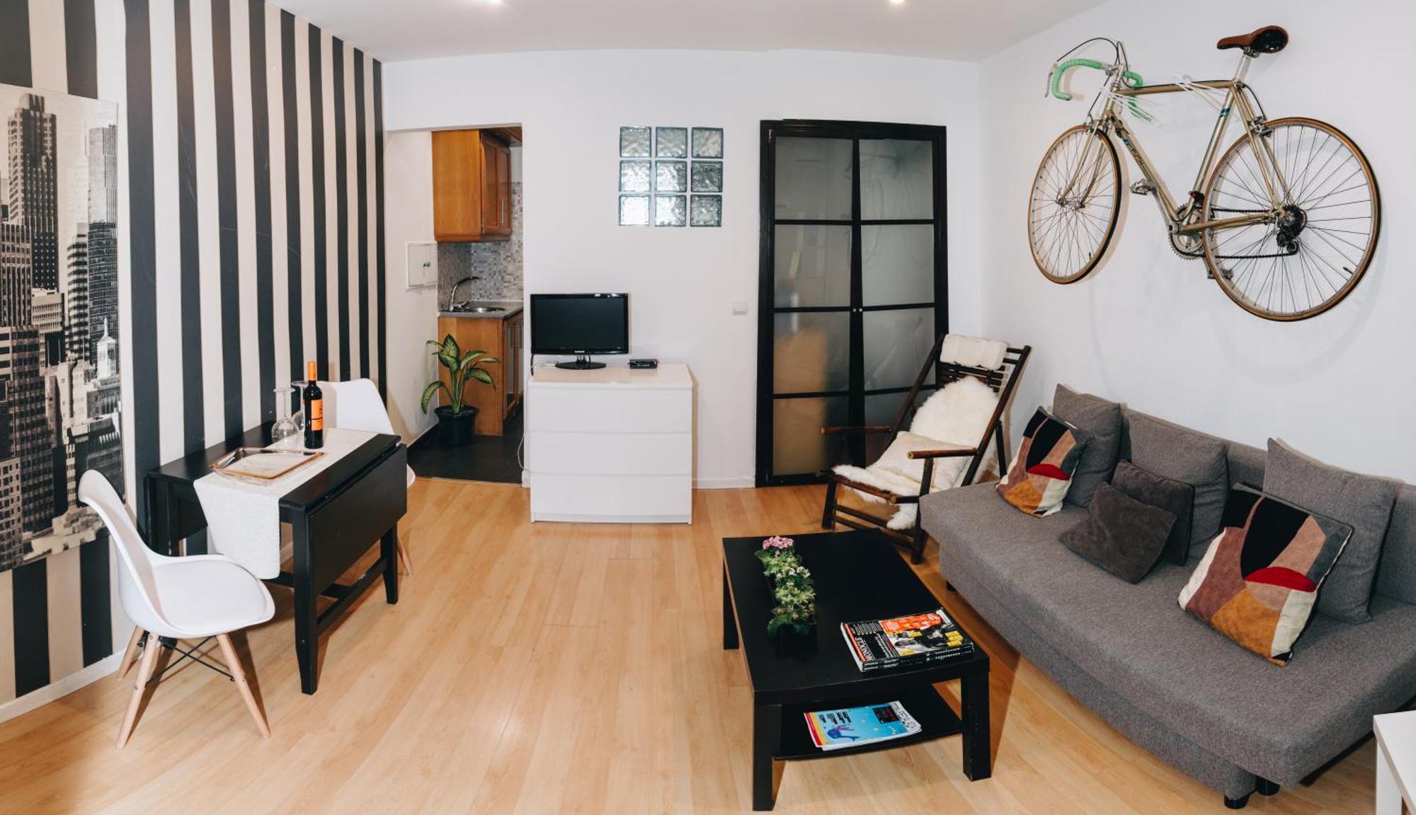 Apartment Cosy Near Feira Da Ladra Lissabon