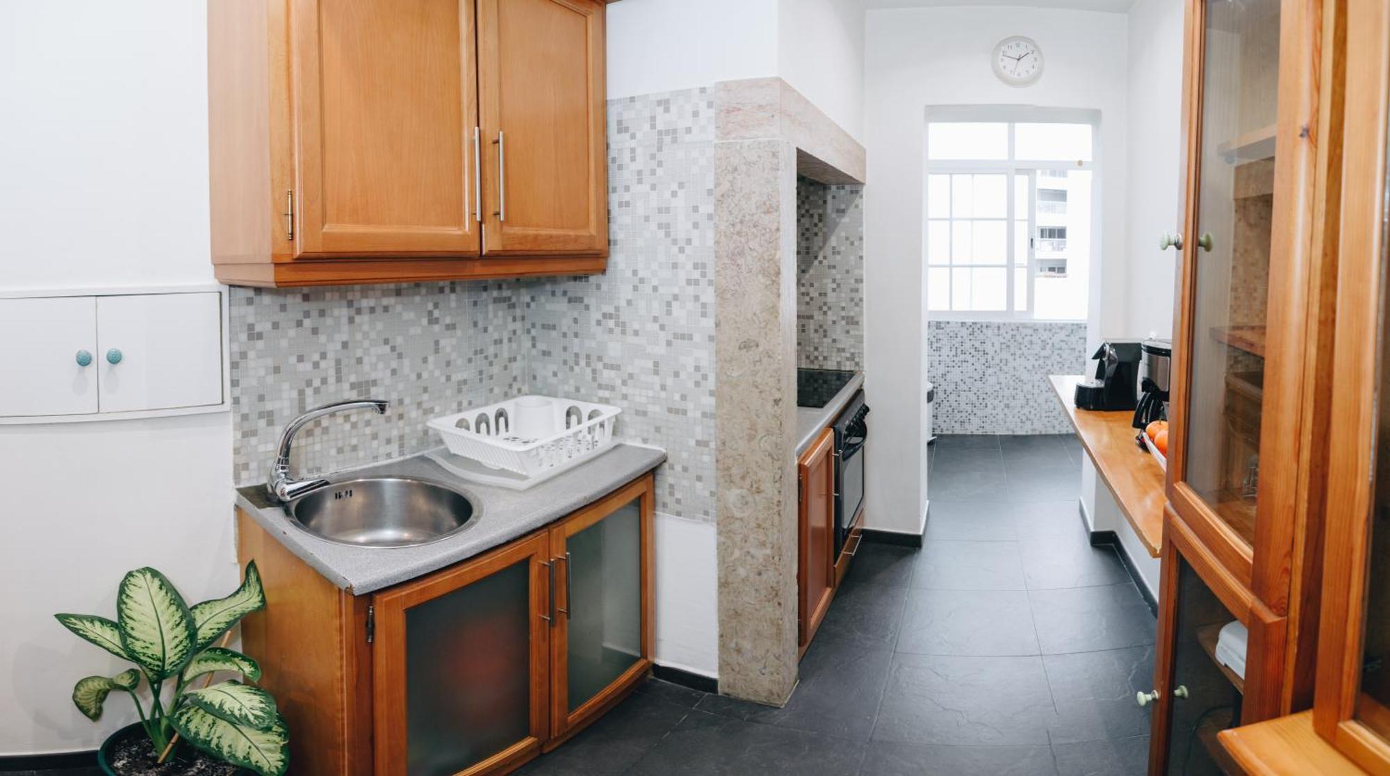 Apartment Cosy Near Feira Da Ladra